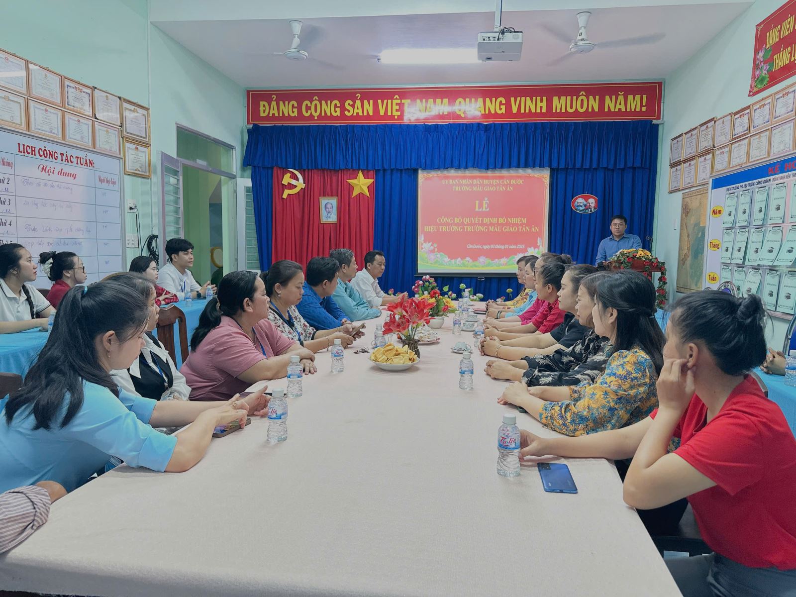 LỄ BỔ NHIỆM HIỆU TRƯỞNG TRƯỜNG MẪU GIÁO TÂN ÂN